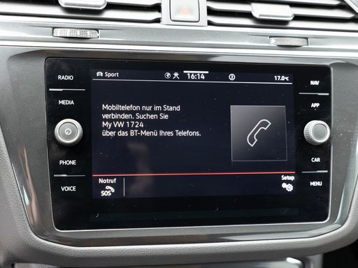 Volkswagen Tiguan Active 2.0 TDI DSG AHK Abstandstemp. L 14