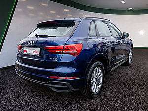 Audi Q3 S line 35 TDI quattro S tronic 3 navigation