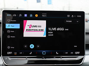 Volkswagen Golf VIII Variant Goal 2,0 l TDI DSG 13 navigation