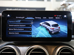 Mercedes-Benz GLC 43 AMG 4M 13 navigation