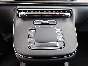 Mercedes-Benz V 300 d AVANTGARDE Lang 12 navigation