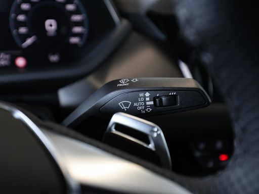 Audi e-tron RS GT Pano B&O HUD Matrix Kamera SHZ 31