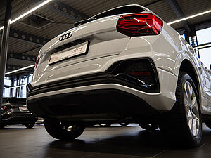 Audi Q2 35 TFSI S line 32 navigation