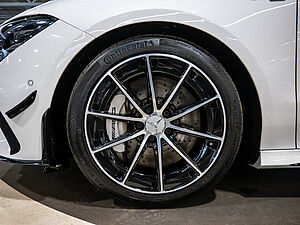Mercedes-Benz CLA 35 AMG 4M Aero Performance 5 navigation