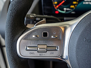 Mercedes-Benz EQA 250 AMG Line 14 navigation