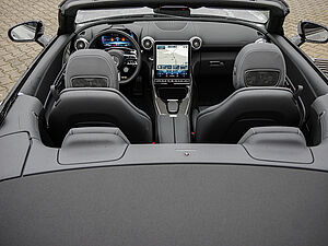 Mercedes-Benz SL 63 AMG 4M+ 8 navigation