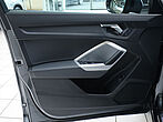 Audi Q3 S line 35 TDI quattro S tronic 32