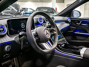 Mercedes-Benz C 220 d T AMG Line 19 navigation