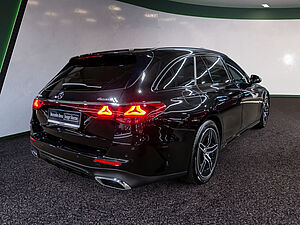Mercedes-Benz E 300 T de 4M AMG Line 4 navigation