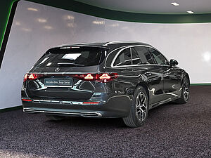 Mercedes-Benz E 200 T Avantgarde Advanced Plus 4 navigation