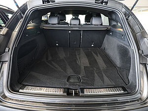 Mercedes-Benz EQC 400 4M AMG Sport 32 navigation