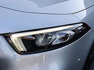 Mercedes-Benz A 250 A 250e Progressive 33 navigation