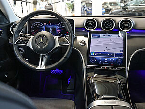Mercedes-Benz C 180 T Avantgarde Advanced 9 navigation