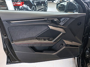 Audi RS3 Sportback 31 navigation