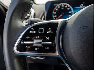 Mercedes-Benz EQB 300 4M Progressive Advanced 17 navigation