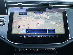 Mercedes-Benz E 300 de T Avantgarde Advanced Plus 11 navigation