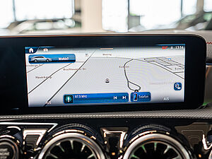 Mercedes-Benz CLA 250 SB 4M AMG Sport Advanced Plus 11 navigation