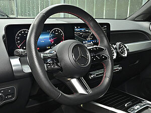 Mercedes-Benz GLB 250 4M AMG Sport Advanced Plus 28 navigation