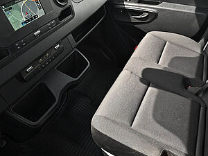 Mercedes-Benz Sprinter 317 CDI KA L4H2 15 navigation