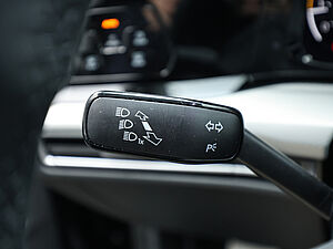 Volkswagen Golf VIII Move 1.5 TSI 32 navigation