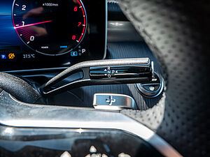 Mercedes-Benz C 200 T AMG Line 16 navigation