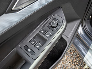 Volkswagen Golf VIII Variant Goal 2,0 l TDI DSG 28 navigation