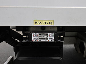 Mercedes-Benz Sprinter 317 CDI Koffer L3 LBW 28 navigation