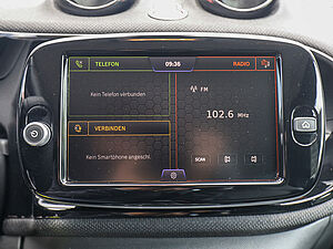 Smart fortwo EQ cabrio Prime 8 navigation