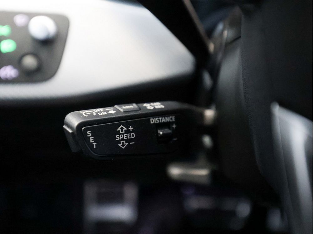 Audi RS5 Sportback Abstandstemp. LED HUD Navi Soun 29