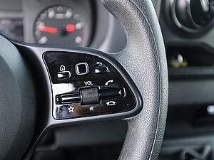Mercedes-Benz Sprinter 317 CDI Tourer L2H2 19 navigation