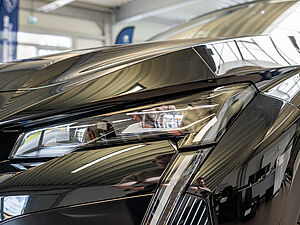 Peugeot 408 GT HYBRID 136 e-DSC 28 navigation