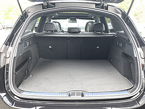 Mercedes-Benz GLC 220 GLC 220d 4Matic Edition AMG Line 31 navigation