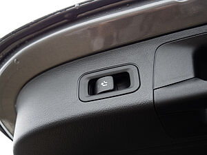 Mercedes-Benz GLA 180 Progressive Line Edition 29 navigation