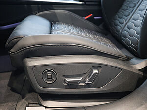 Audi RS6 Avant performance 30 navigation