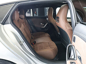 Mercedes-Benz CLA 45 AMG SB S 4M 4 navigation