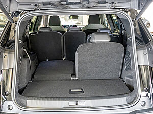 Peugeot 5008 GT HYBRID 145 e-DSC6 20 navigation