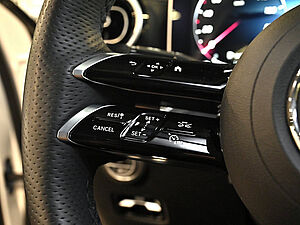 Mercedes-Benz C 300 e AMG Sport Advanced Plus 17 navigation