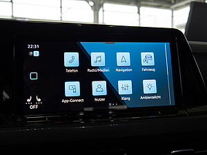 Volkswagen Golf VIII GTD 2.0 DSG 14 navigation