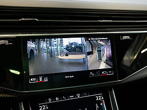 Audi RS Q8 4.0 TFSI quattro 9 navigation