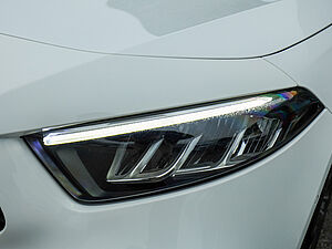 Mercedes-Benz A 250 e Progressive Advanced 34 navigation