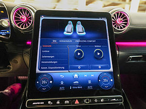 Mercedes-Benz SL 63 AMG S E PERFORMANCE MANUFAKTUR 11 navigation