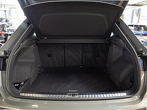 Audi Q3 35 TDI S line 31 navigation