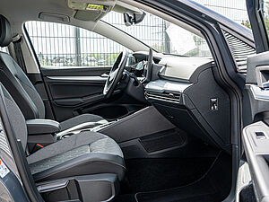 Volkswagen Golf VIII Variant Goal 2,0 l TDI DSG 2 navigation