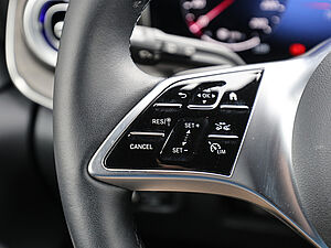 Mercedes-Benz V 300 d AVANTGARDE Extralang 19 navigation