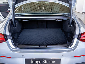 Mercedes-Benz CLA 200 d Coupé AMG Sport Premium 28 navigation
