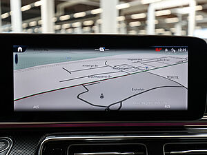 Mercedes-Benz V 220 d Style Lang 11 navigation