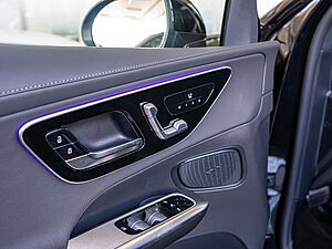 Mercedes-Benz GLC 300 4M Coupé AMG Sport Advanced Plus 27 navigation