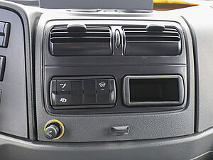 Mercedes-Benz Atego 1224 L Koffer 13 navigation