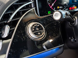 Mercedes-Benz E 450 d T 4M AMG Line Premium Plus 17 navigation