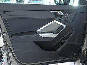 Audi Q3 advanced 35 TDI quattro S tronic 34 navigation